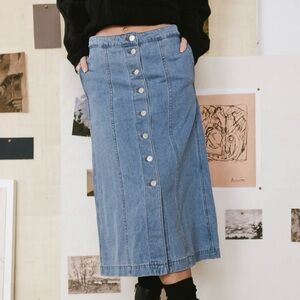 BÖHME KAYLEE BUTTON DENIM SKIRT SIZE MEDIUM